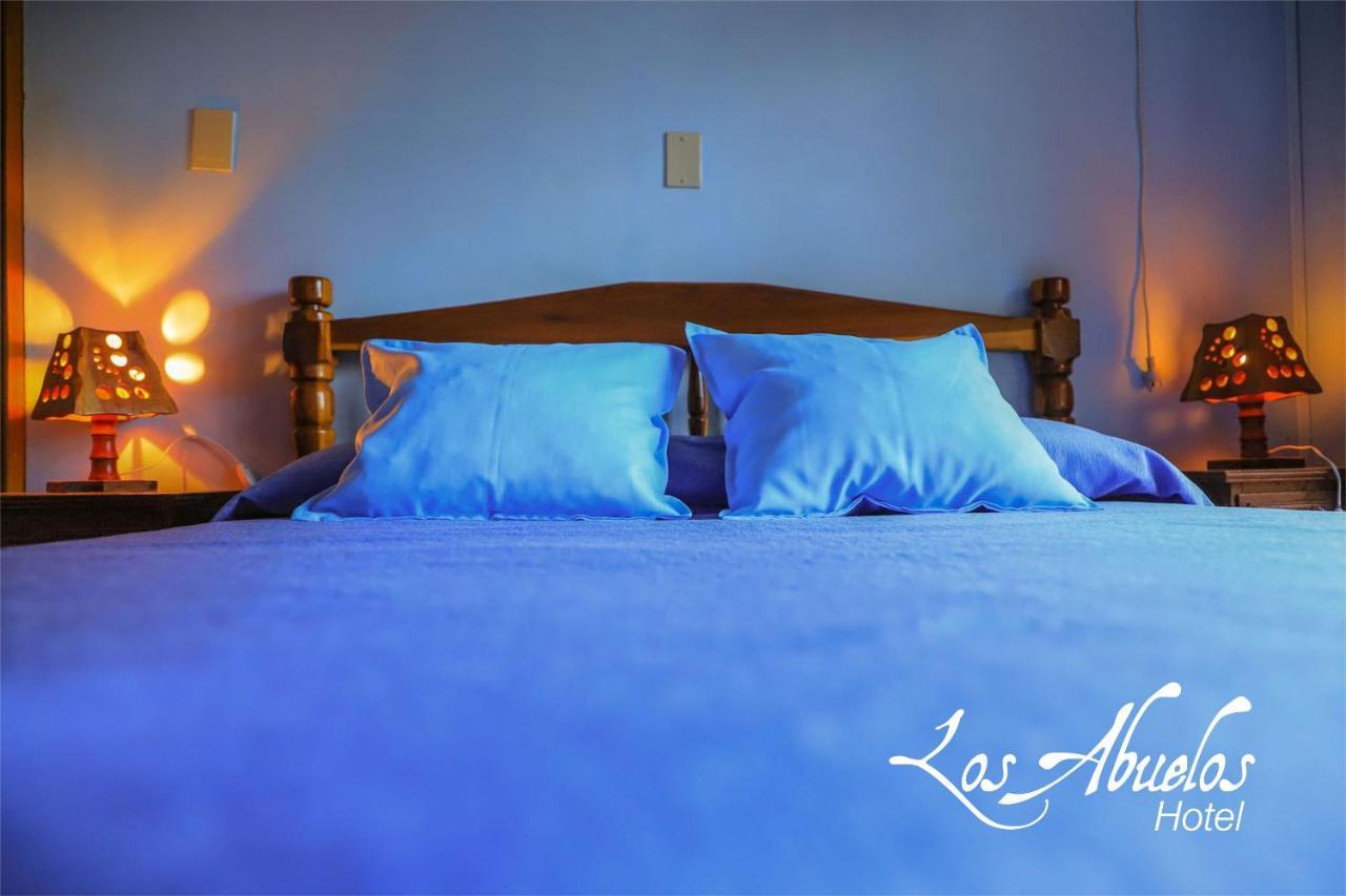 Hotel Los Abuelos El Soberbio Extérieur photo